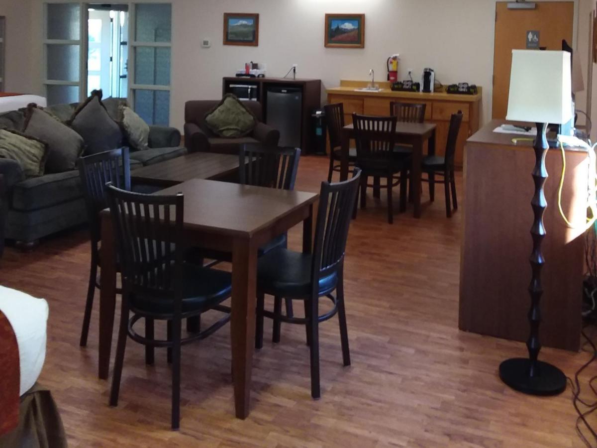 Nisqually Lodge Ashford Εξωτερικό φωτογραφία